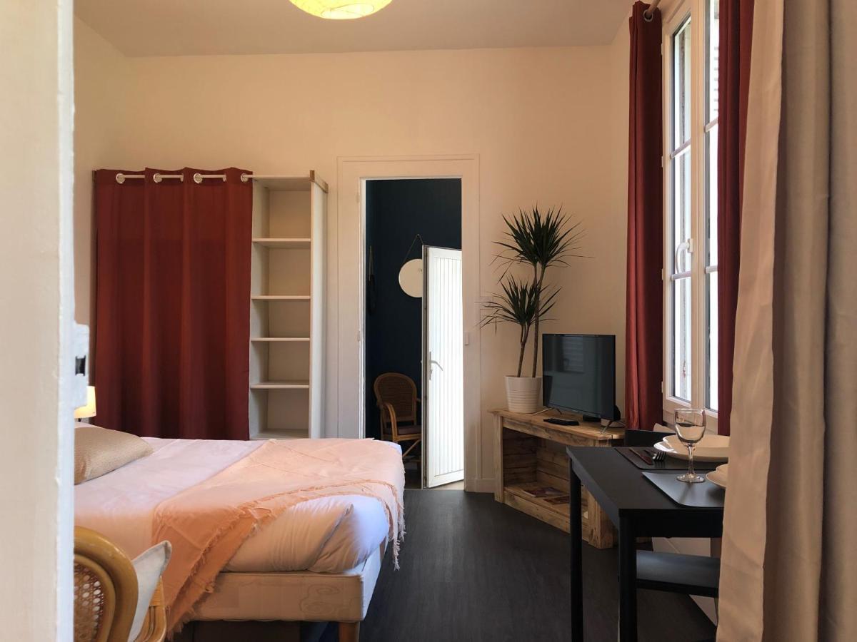 Studio Paisible Avec Jardin - Tours Centre Ngoại thất bức ảnh